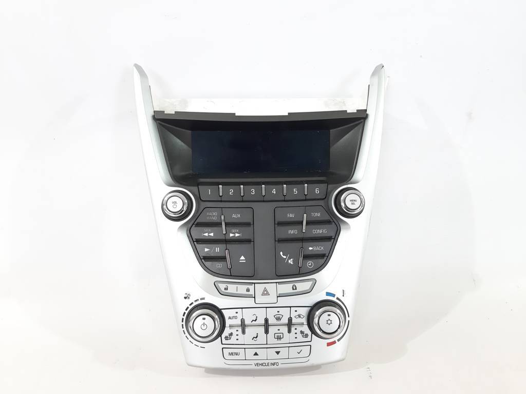 Terrain. Блок кнопок в торпедо центральный GMC Terrain 2010-2011 84096717 GMC Terrain