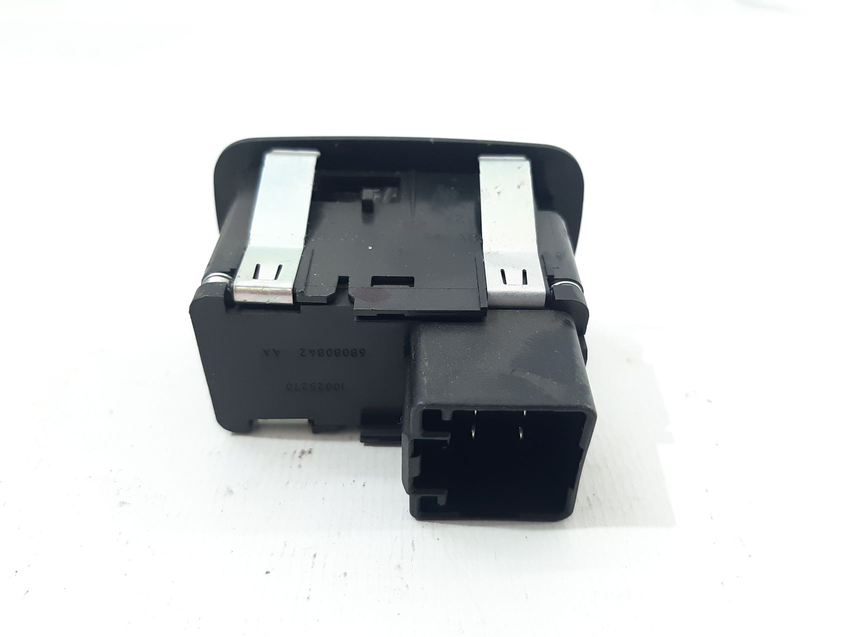 Dart Кнопка керування склопідйомника дверей задніх Dodge Dart 2013-2019 56046555AC Dodge Dart 2