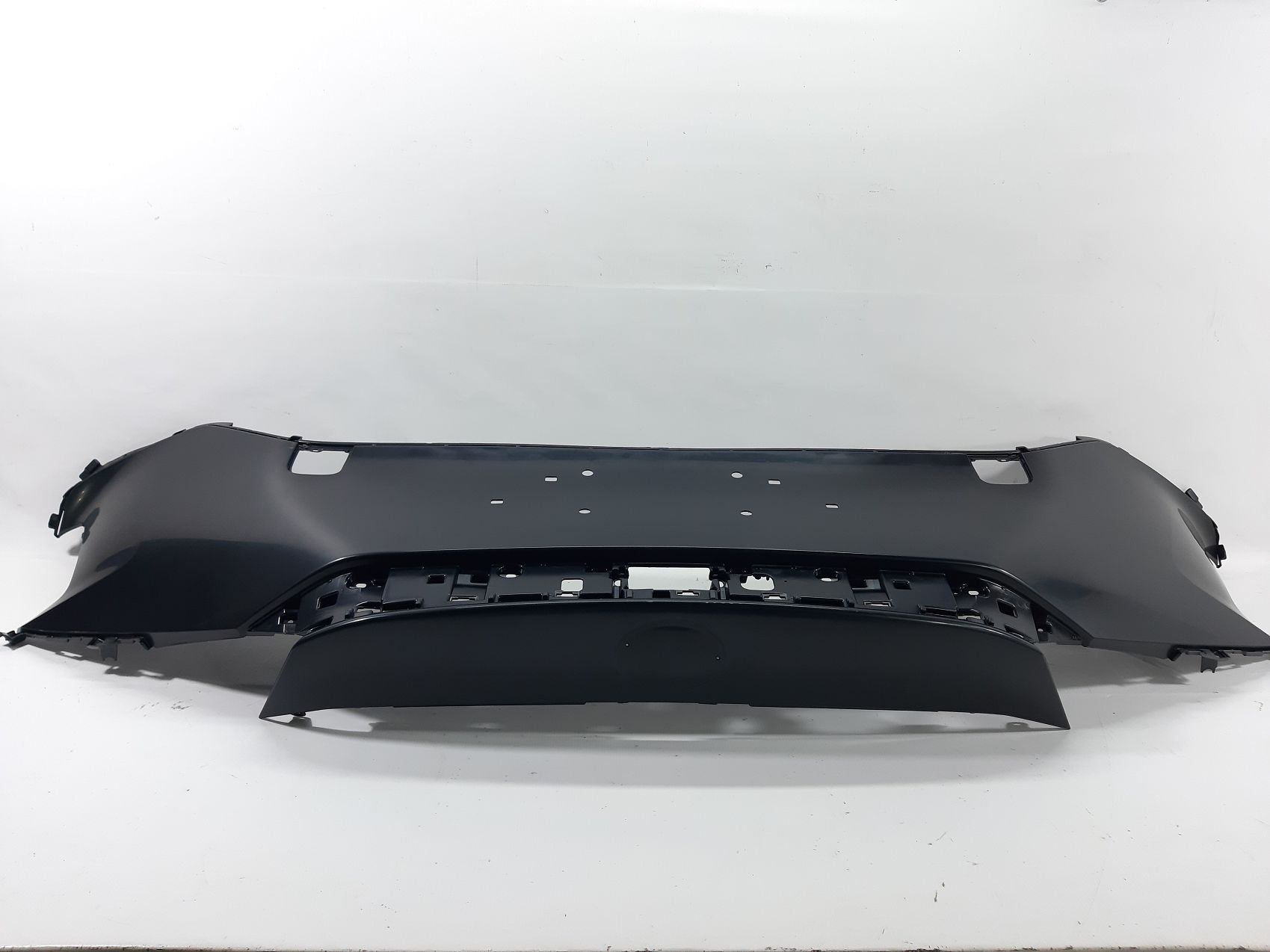 Передні бампери Бампер передній Toyota BZ4X 2022 52119-0R937 Toyota bB 4