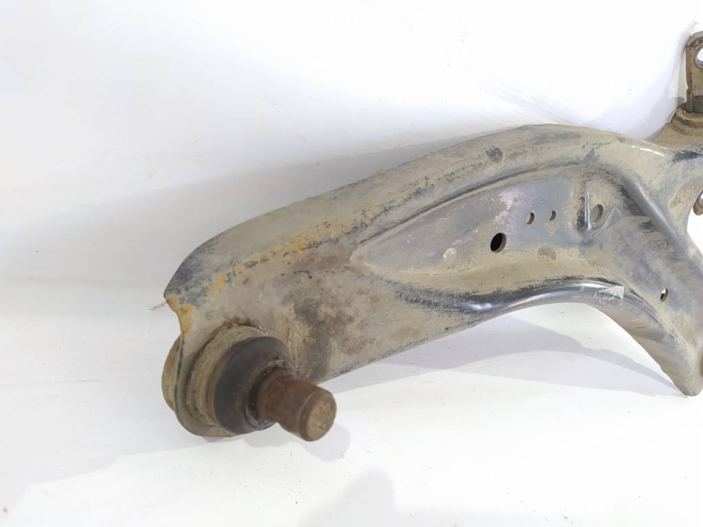 Rogue Рычаг подрамника переднего левый нижний Nissan Rogue 2014-2018 54501-4CU0A Nissan Rogue 2