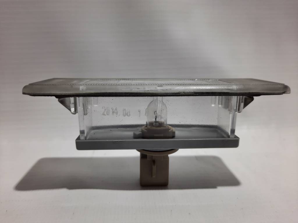 Cadenza Ліхтар підсвічування номера задній лівий/правий Kia CADENZA 2006-2016 925012G000 Kia CADENZA 2