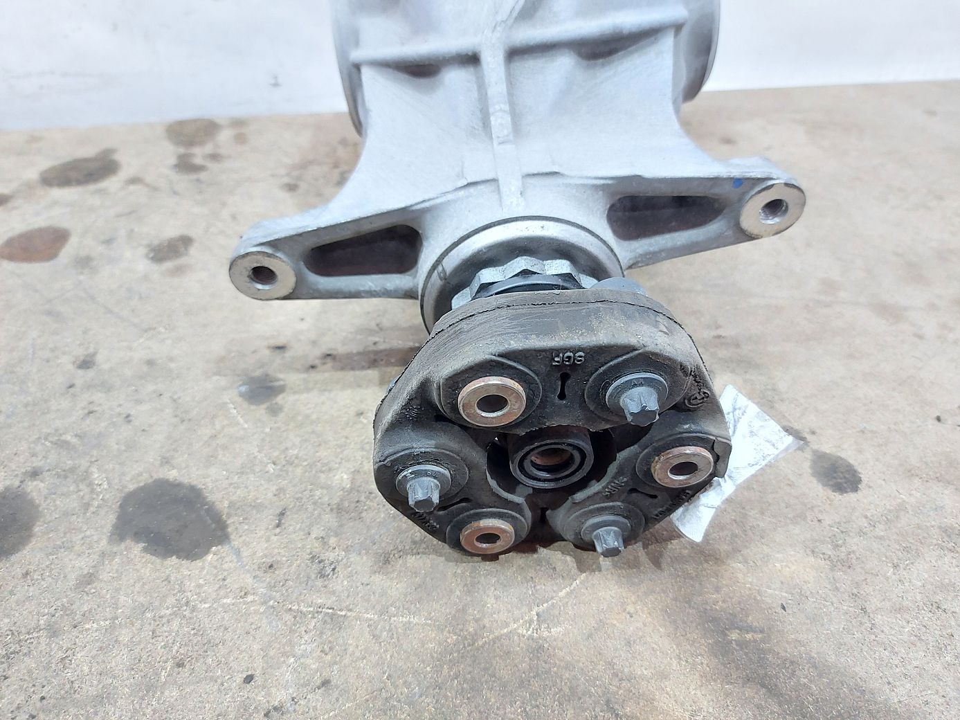 5 series Редуктор задний BMW 5 series 2011 33117573819 BMW 5 series 3