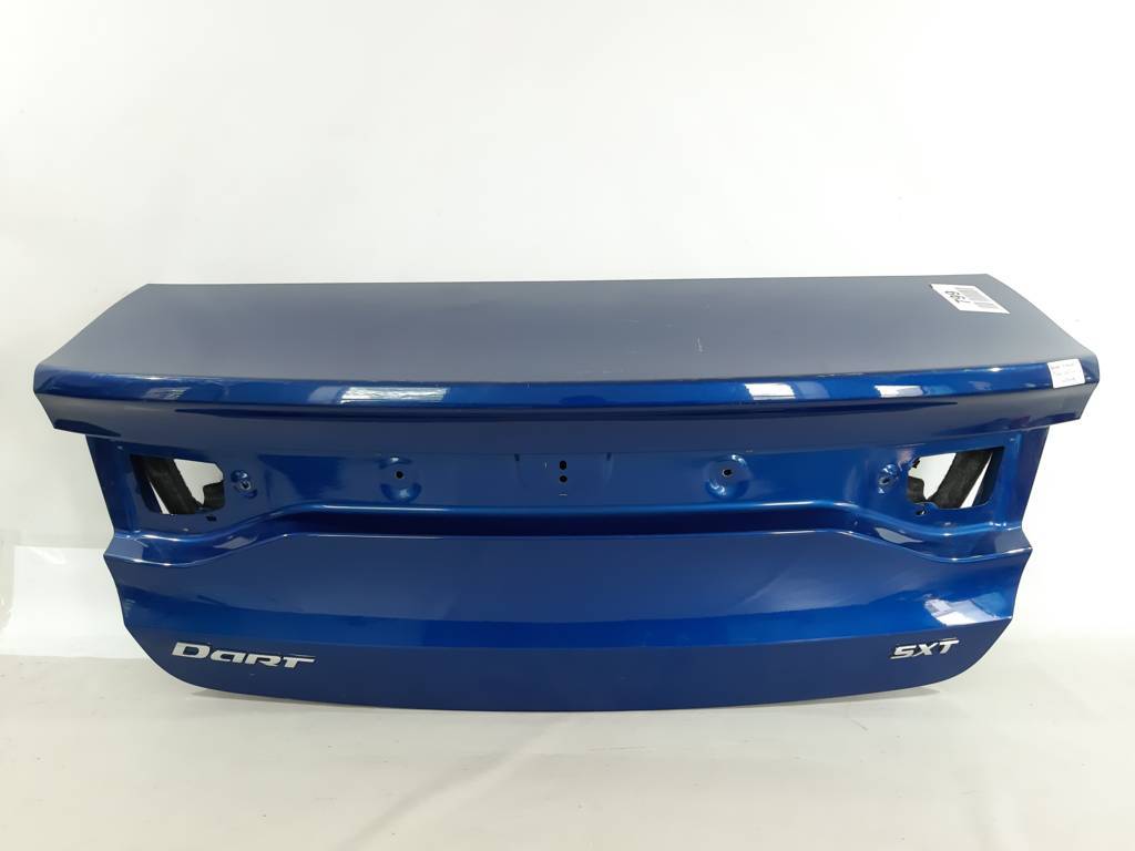 Dart Кришка багажника Dodge Dart 2013-2019 68081664AC Dodge Dart 47