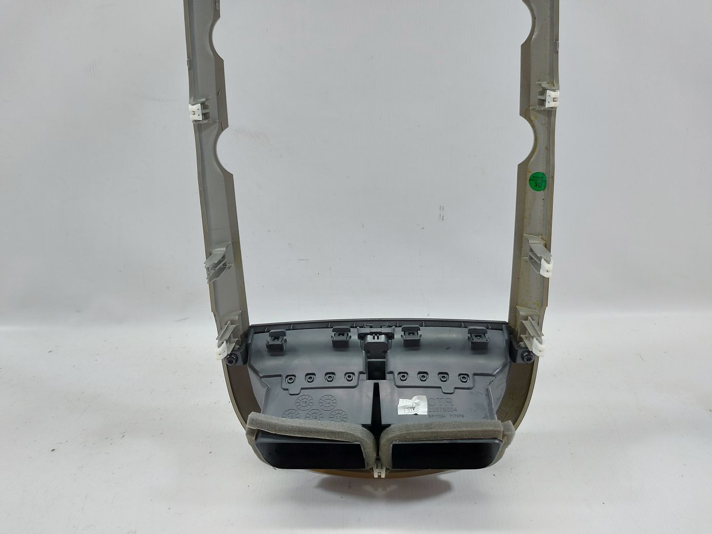 Malibu Воздуховод центральный с декоративной накладкой Chevrolet Malibu 2013-2015 22998935 Chevrolet Malibu 5