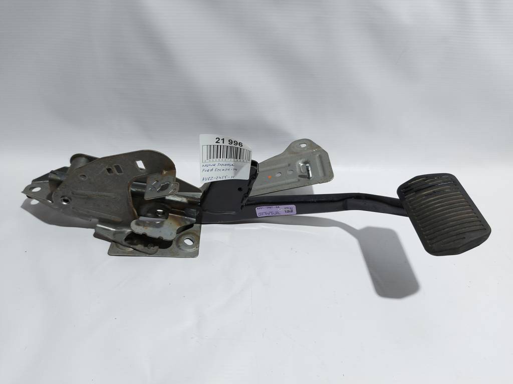 Escape. Педаль тормоза Ford Escape 2014 AV6Z-2455-H Ford Escape