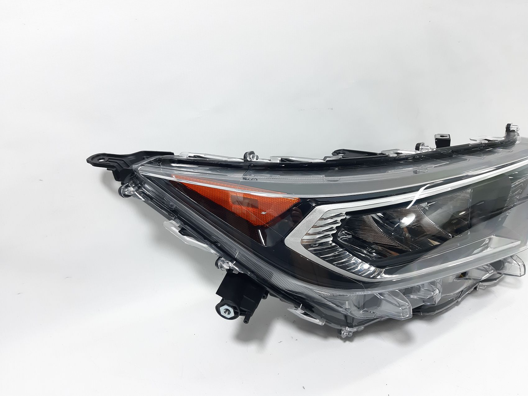 Фари головного світла Фара передня права Toyota RAV-4 2019-2021 811100R140 2