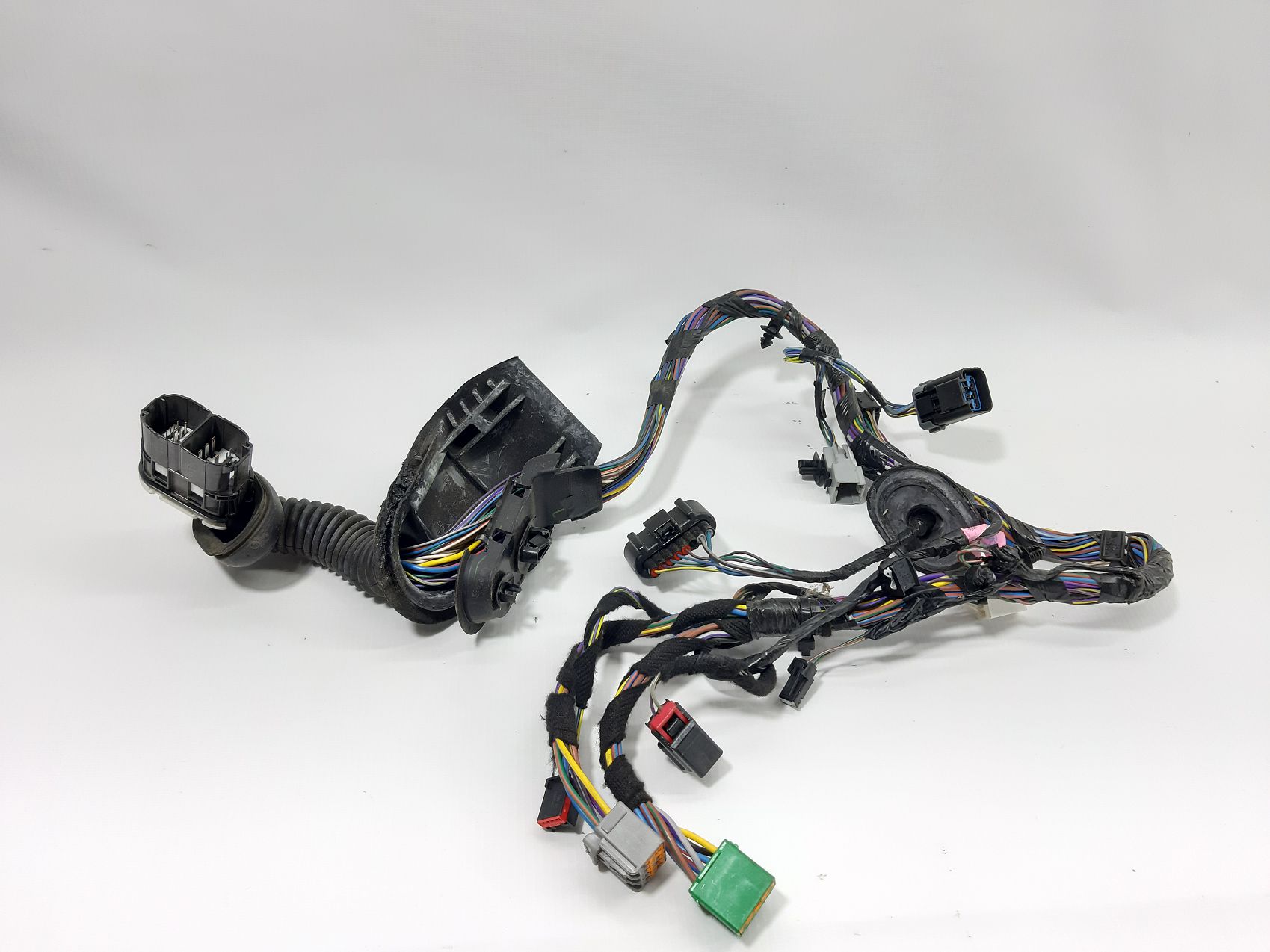 Fiesta Проводка двери передней левой Ford Fiesta 2011-2019 D2BT14A584AEE Ford Fiesta 5