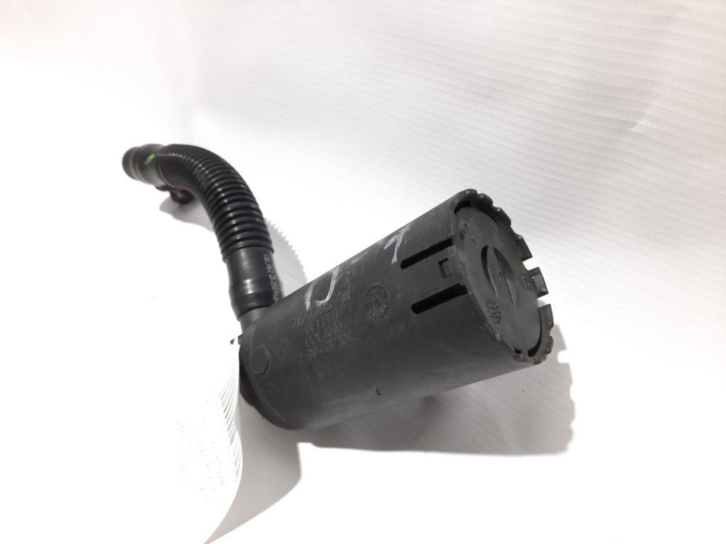 7 series Фильтр бензобака пылеулавливающий BMW 7 2012 16136759675 BMW 7 2