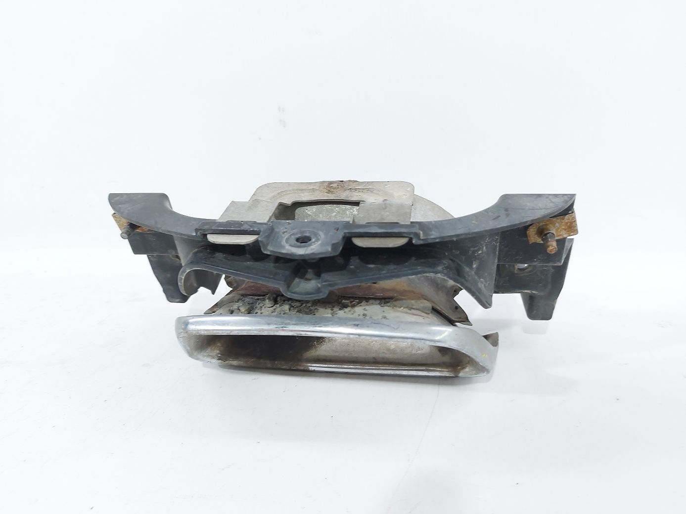 Charger Накладка вихлопної труби ліва Dodge Charger 2011-2014 68092610AC Dodge Charger 2 Charger Накладка вихлопної труби ліва Dodge Charger 2011-2014 68092610AC Dodge Charger 2