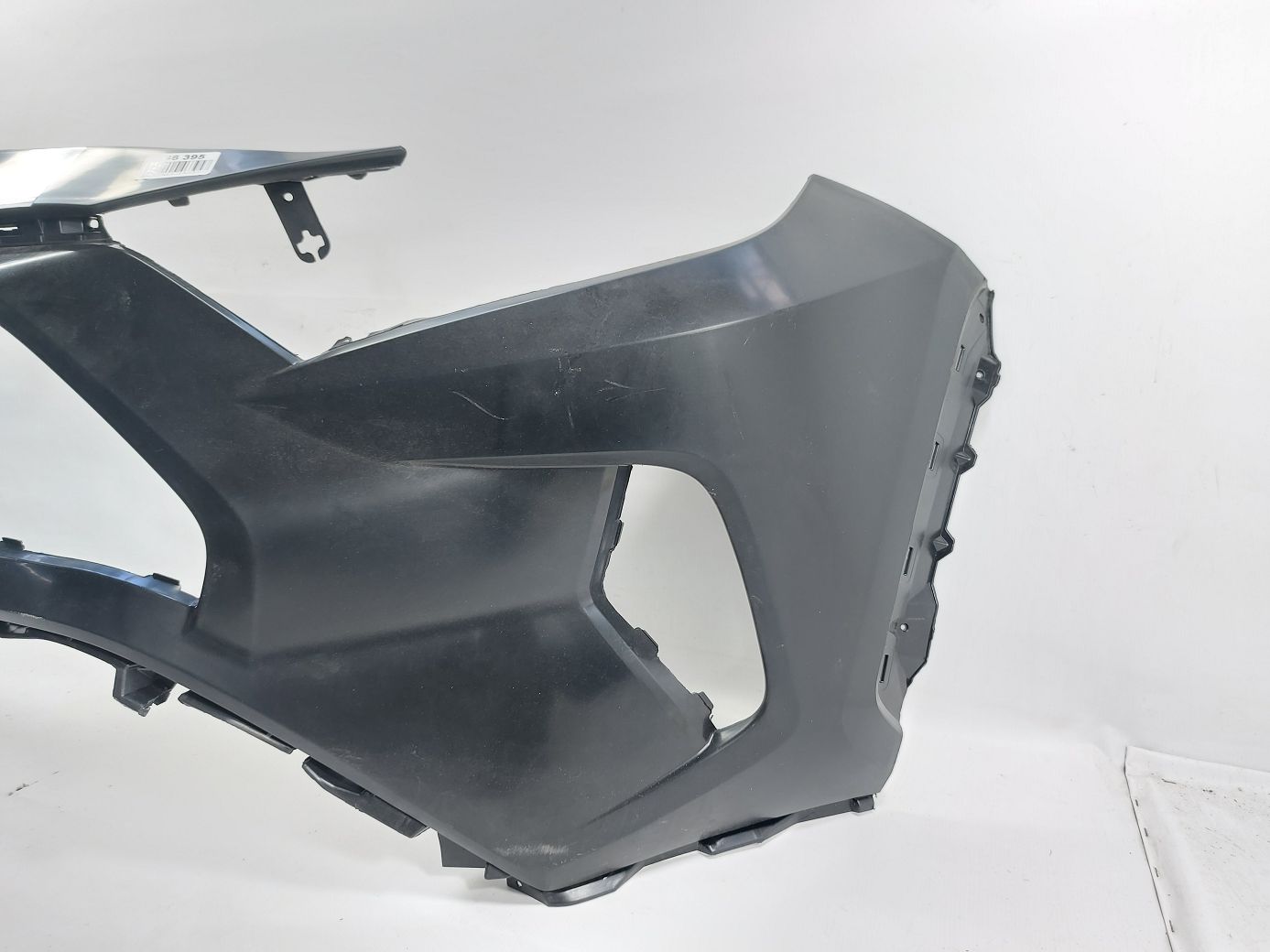 Товары с дефектами Бампер передний (сломан) Toyota RAV-4 2018-2021 521190R919 Toyota RAV-4 5