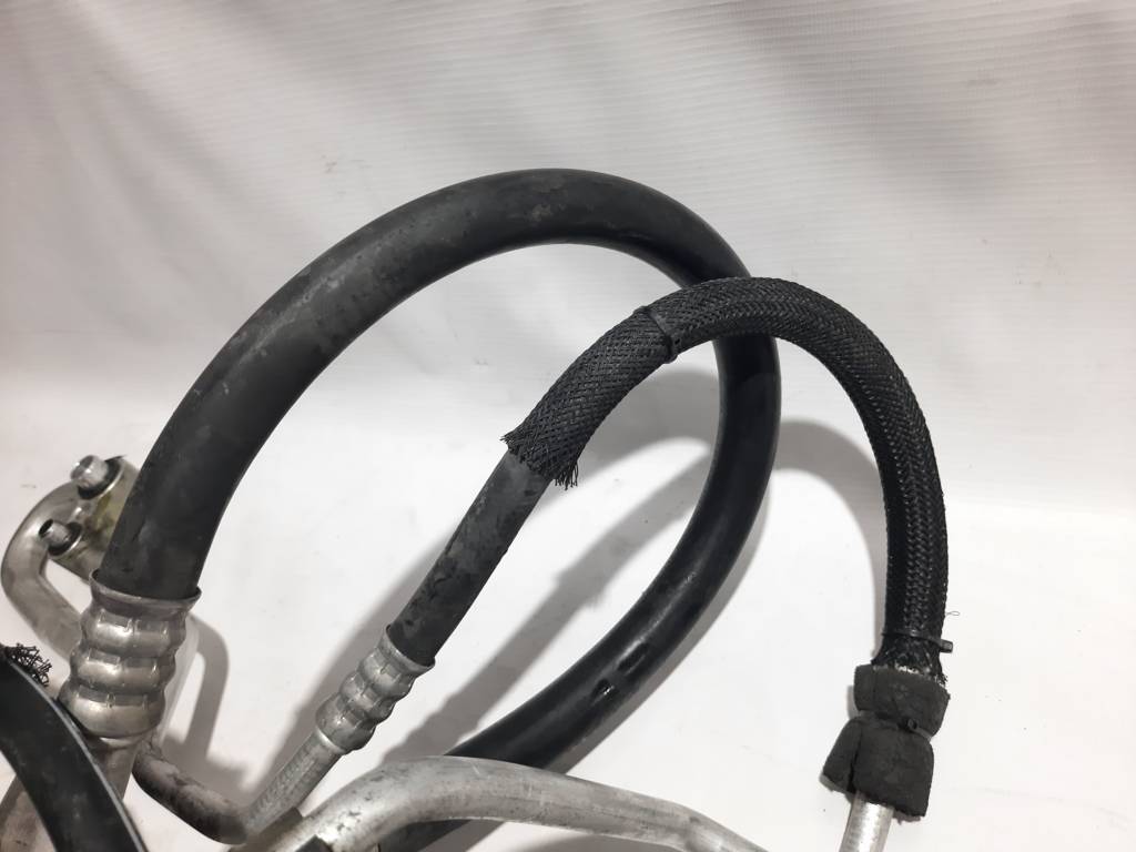 Ats Трубка кондиціонера Cadillac ATS 2013-2017 23369751 Cadillac ATS 11