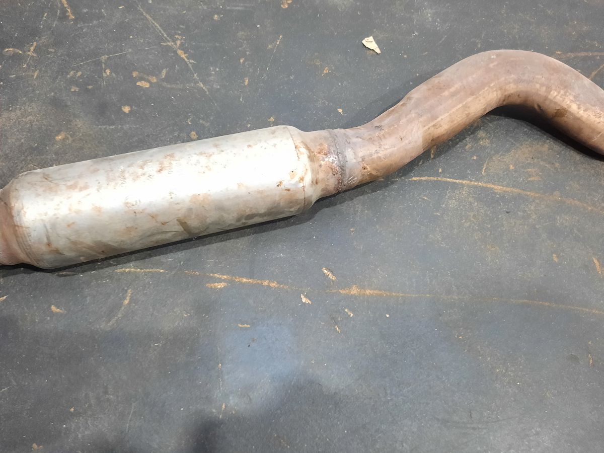 328i xdrive Вихлопна труба задня частина BMW 328i xDrive 2013-2016 18307627142 BMW 328i xDrive 4