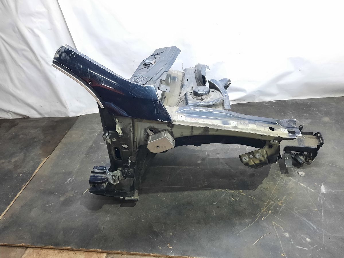 Passat cc Четверть передняя правая Volkswagen Passat CC 2009-2017 3C8805116 Volkswagen Passat CC 3