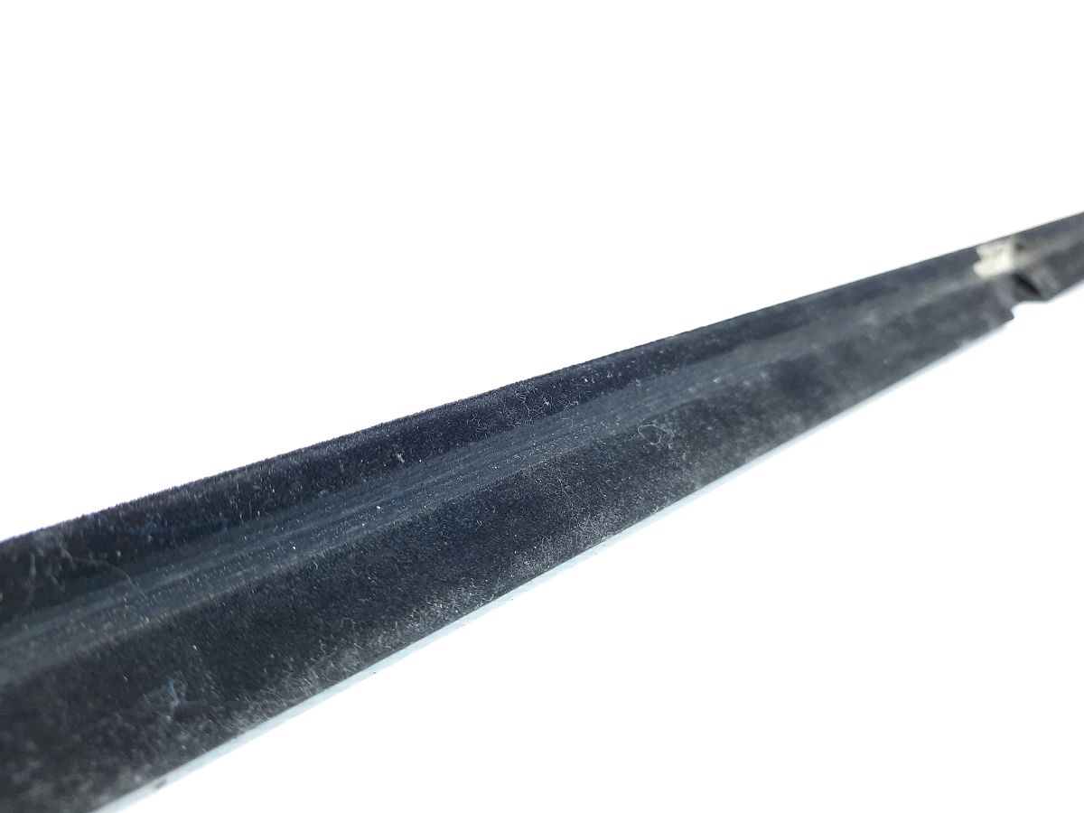 Ats Ущільнювальна гумка скла задньої лівої зовнішня (хром) Cadillac ATS 2013-2018 22970643 Cadillac ATS 7