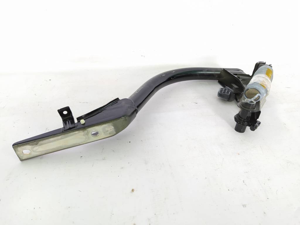 Malibu Петля крышки багажника правая Chevrolet Malibu 2013-2018 22912180 Chevrolet Malibu 3