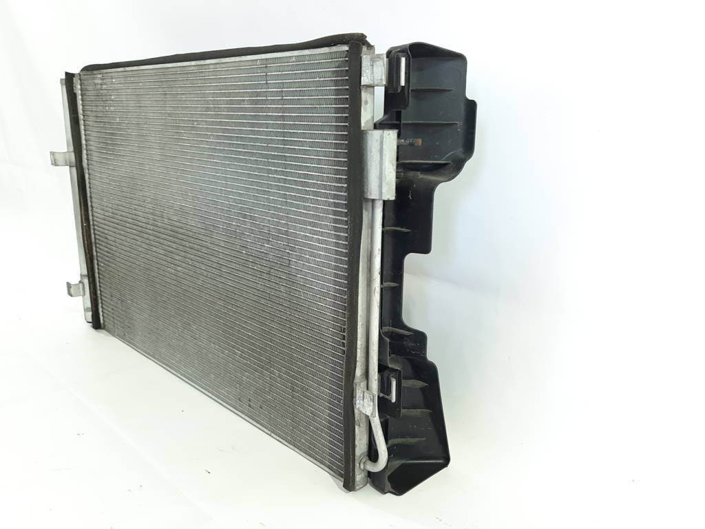 Rio Радіатор кондиціонера Kia Rio 2012-2017 253101R150 Kia Rio 3