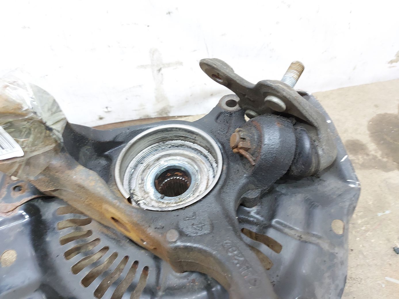 Sienna Поворотний кулак передній лівий Toyota Sienna 2011-2020 4321208030 Toyota Sienna 2