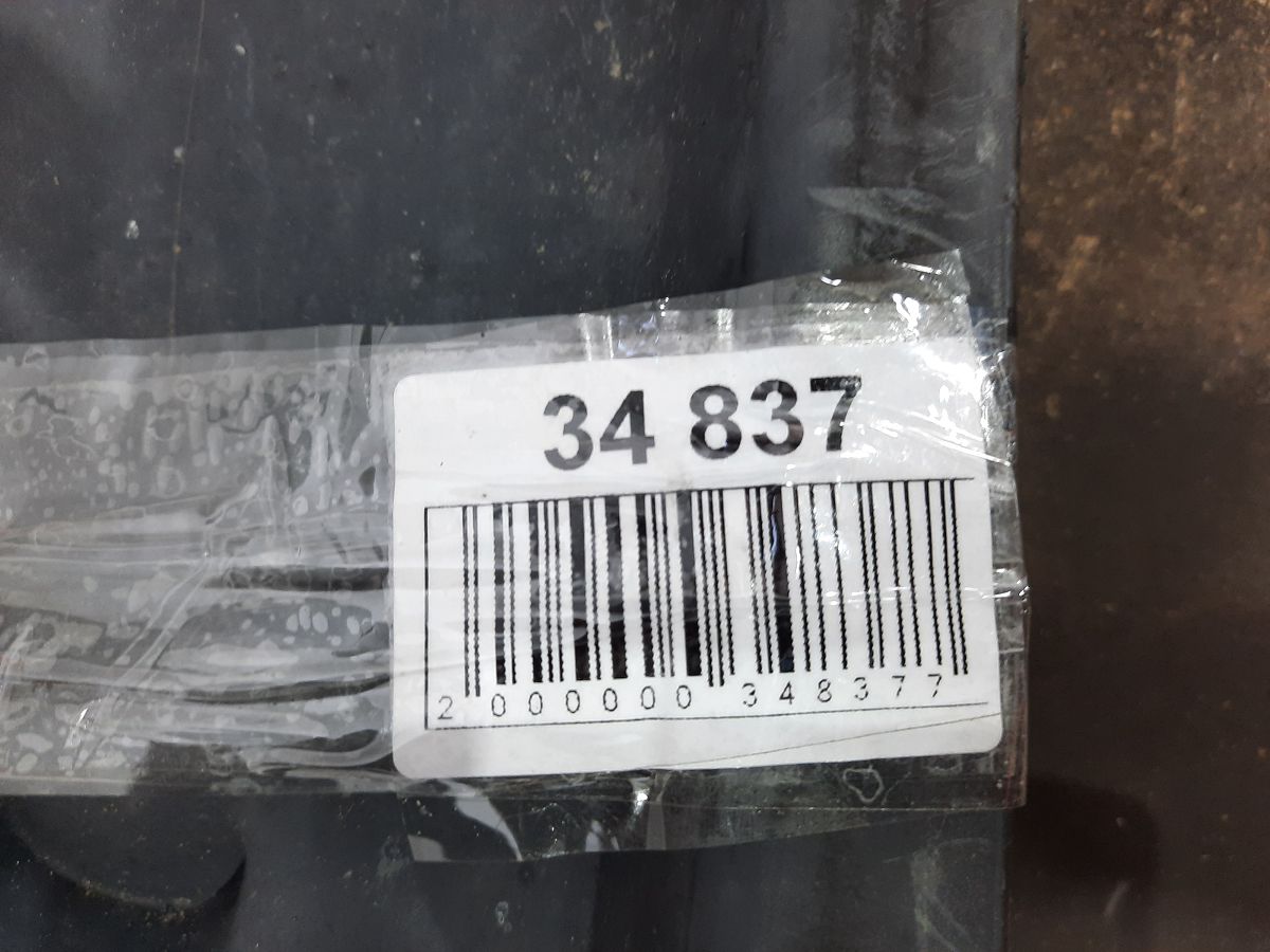 Patriot Підкрилок передній правий (немає шматка) Jeep Patriot 2011-2012 5182556AC Jeep Patriot 4