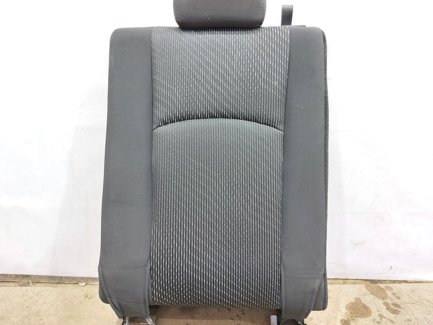 Journey Спинка третьего ряда сидений левая Dodge Journey 2011-2019 1UN37DX9AA Dodge Journey 2 Journey Спинка третьего ряда сидений левая Dodge Journey 2011-2019 1UN37DX9AA Dodge Journey 2