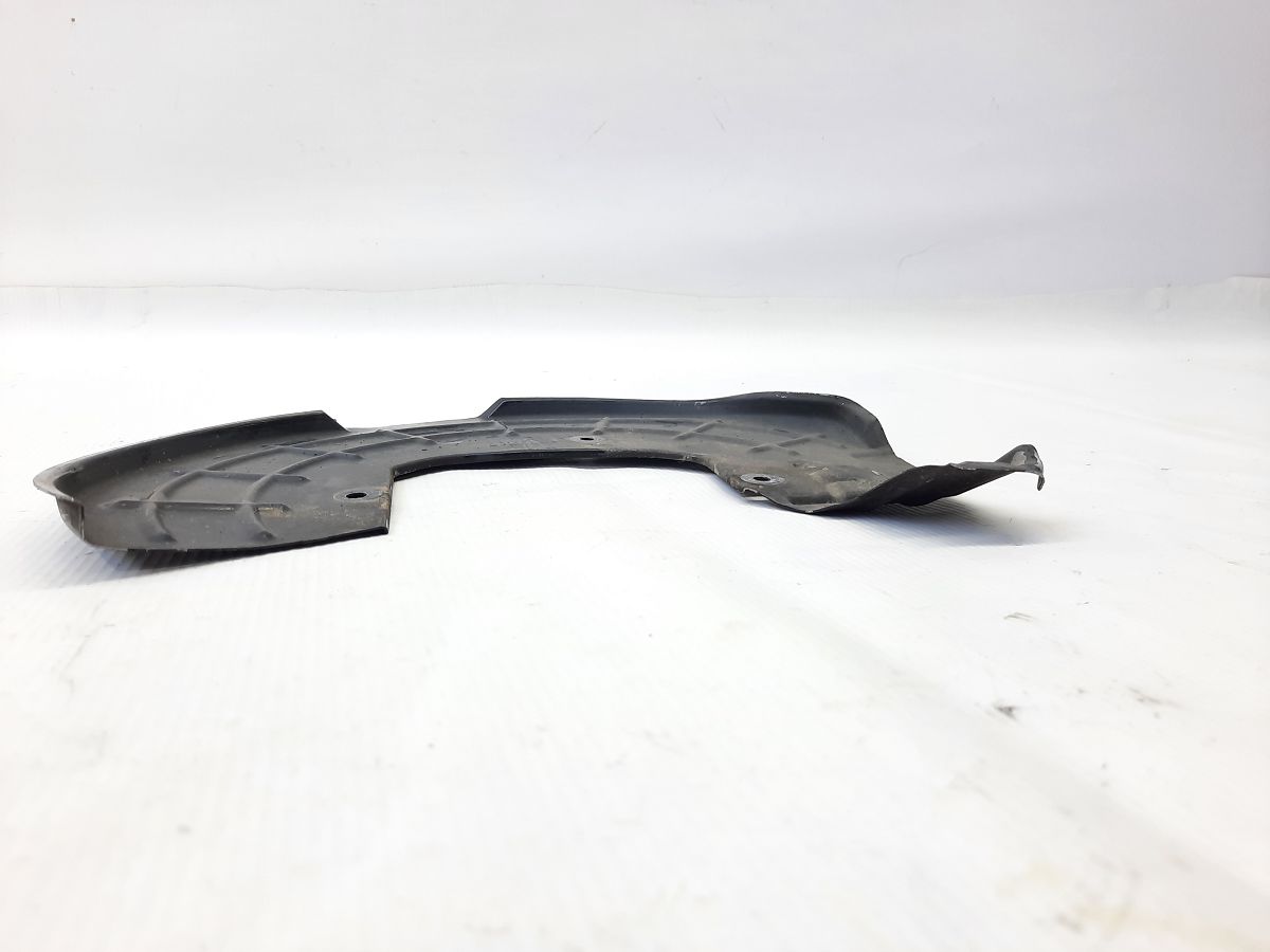 Dart Пыльник тормозного диска переднего правого Dodge Dart 2013-2016 68225028AA Dodge Dart 14