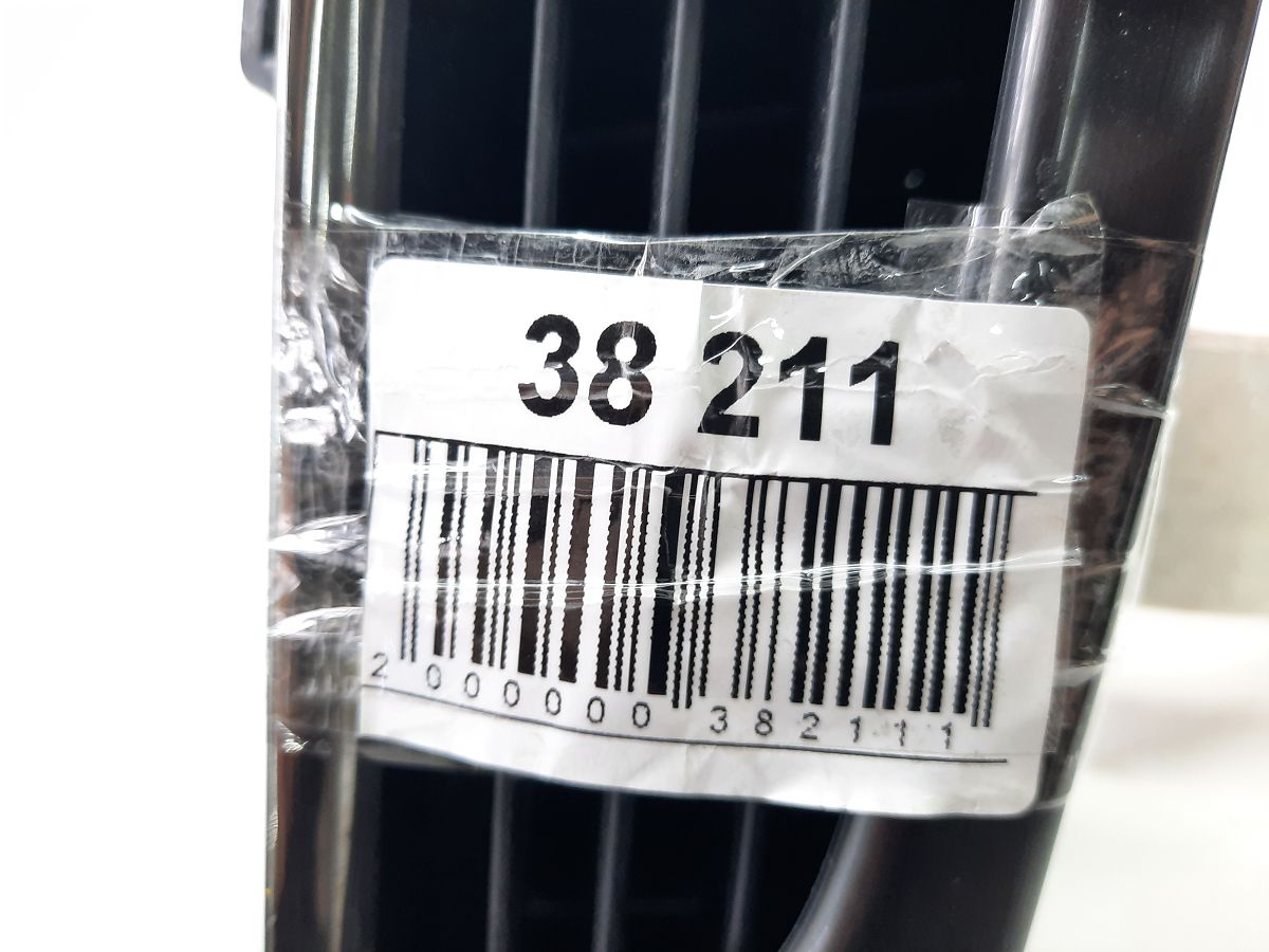Ats Молдинг торпеди центральний лівий Cadillac ATS 2013-2018 20886815 Cadillac ATS 7