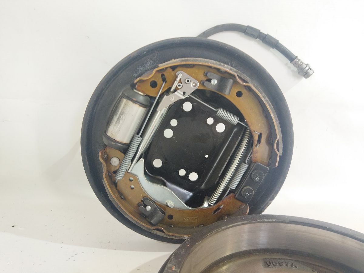 Fiesta Гальмівний барабан задній лівий/правий Ford Fiesta 2011-2019 C1BZ1126A Ford Fiesta 2