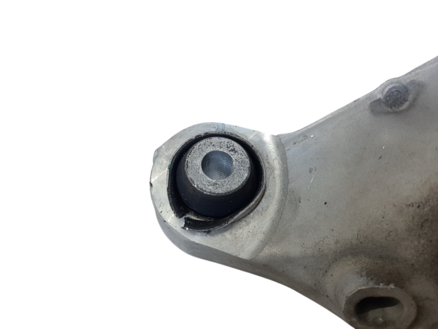 Equinox Цапфа задняя левая Chevrolet Equinox EV 2024-2025 86552110 Chevrolet Equinox EV 2