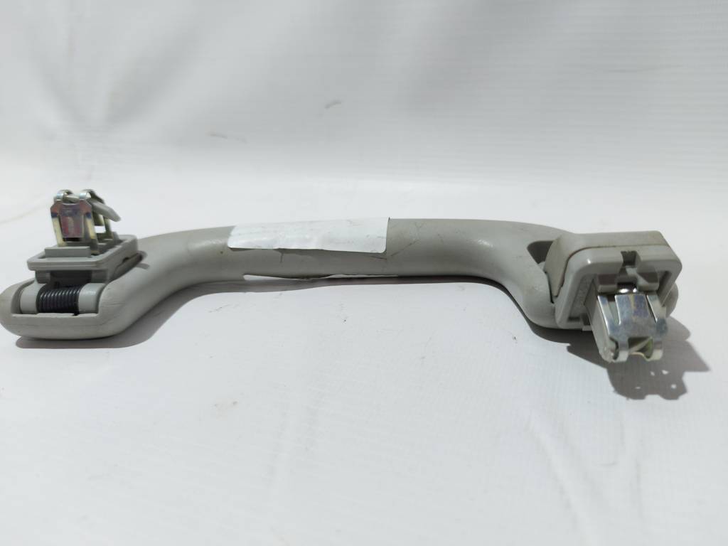 Prius c Стельові ручки Toyota Prius C 2004-2015 7461002071B1 Toyota Prius C 4
