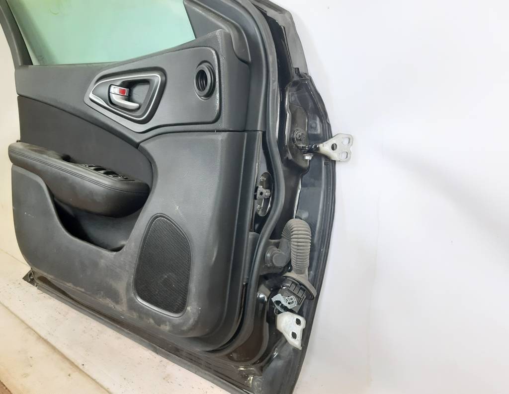 200 Двері передні ліві Chrysler 200 2015-2017 68248177AC Chrysler 200 22