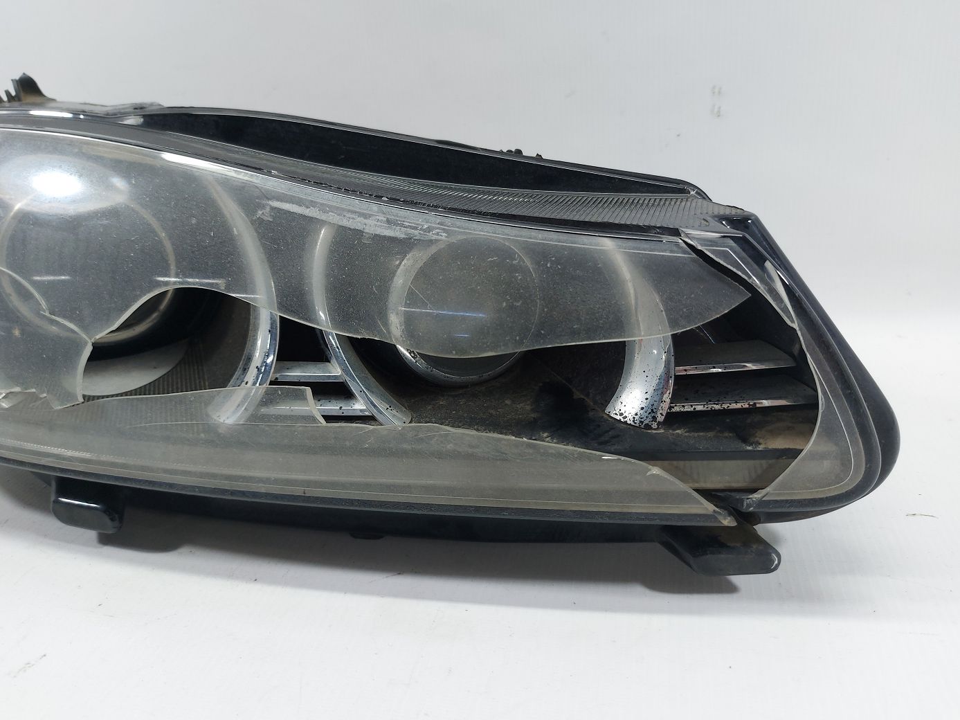 Товари з дефектами Фара передня права (розбита) Jaguar XF 2012-2015 C2Z31432 Jaguar XF 2