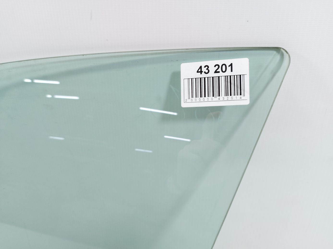 Ats Стекло двери передней левой Cadillac ATS 2013-2018 84554922 Cadillac ATS 3