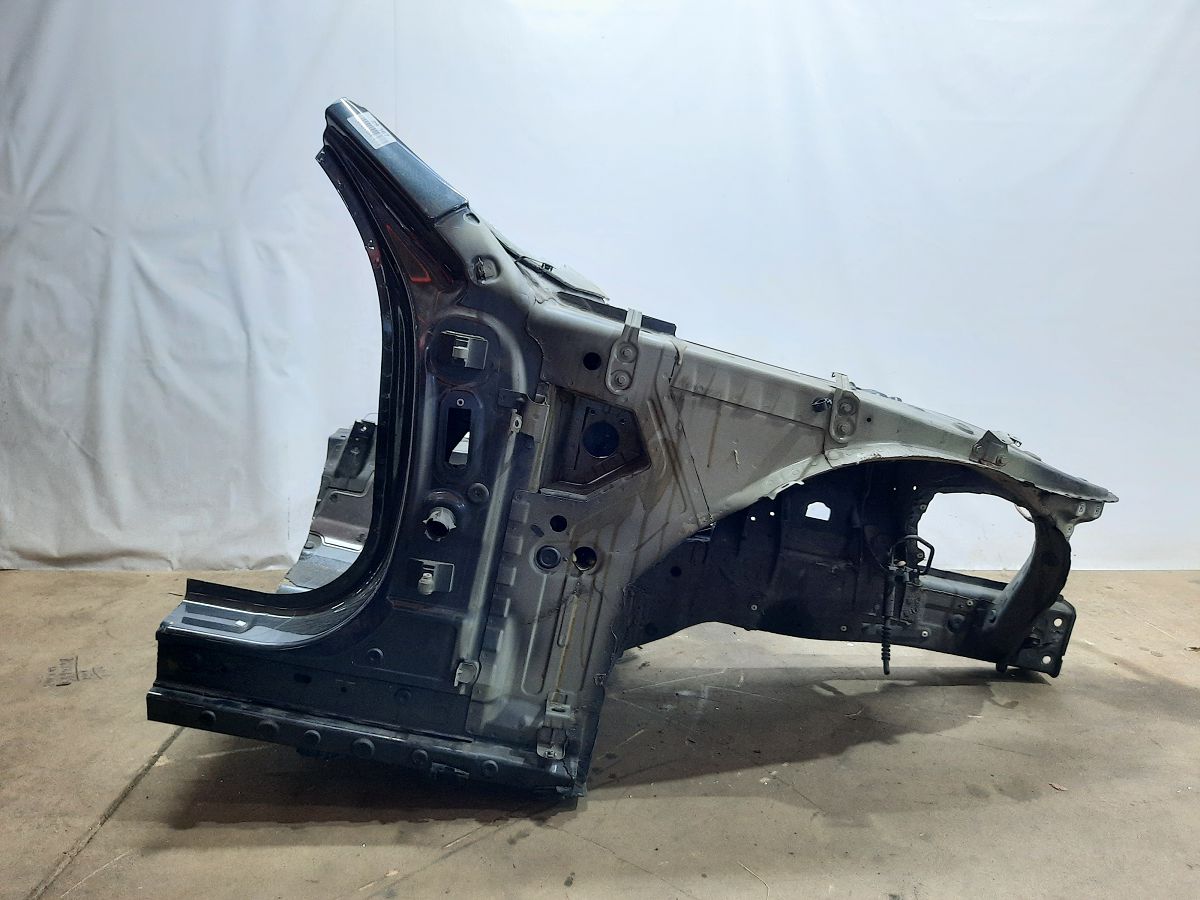 5 series. Чверть передня права BMW 5 series 2009-2019 41107204048 BMW 5 series
