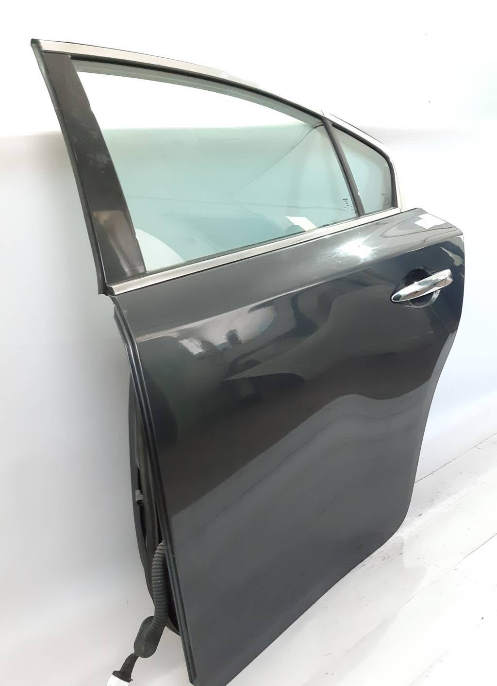 Maxima Двері задні ліві Nissan Maxima 2011-2012 821019DC0A Nissan Maxima 10