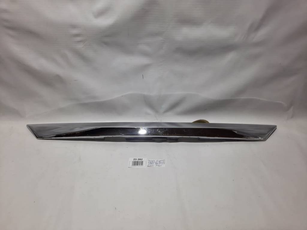 Altima. Накладка багажника зовнішня Nissan Altima 2013-2015 84810-3TA2C Nissan Altima