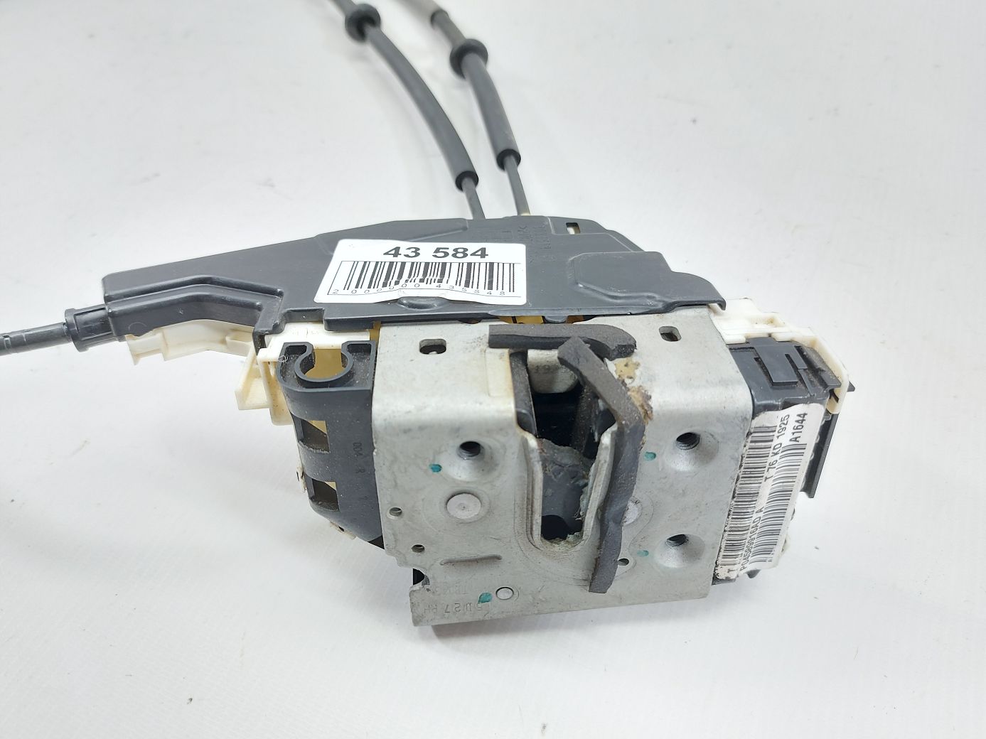 200. Замок двері передньої правої Chrysler 200 2015-2017 04589916AG Chrysler 200