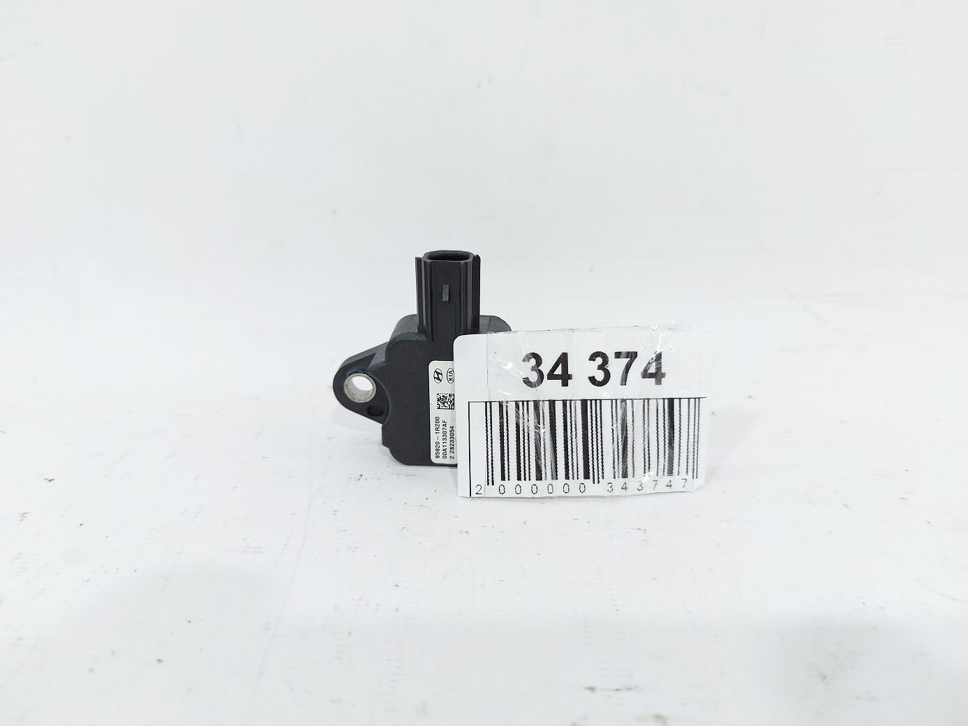 Accent. Датчик удару дверей передньої правої Hyundai Accent 2011-2017 959201R200 Hyundai Accent