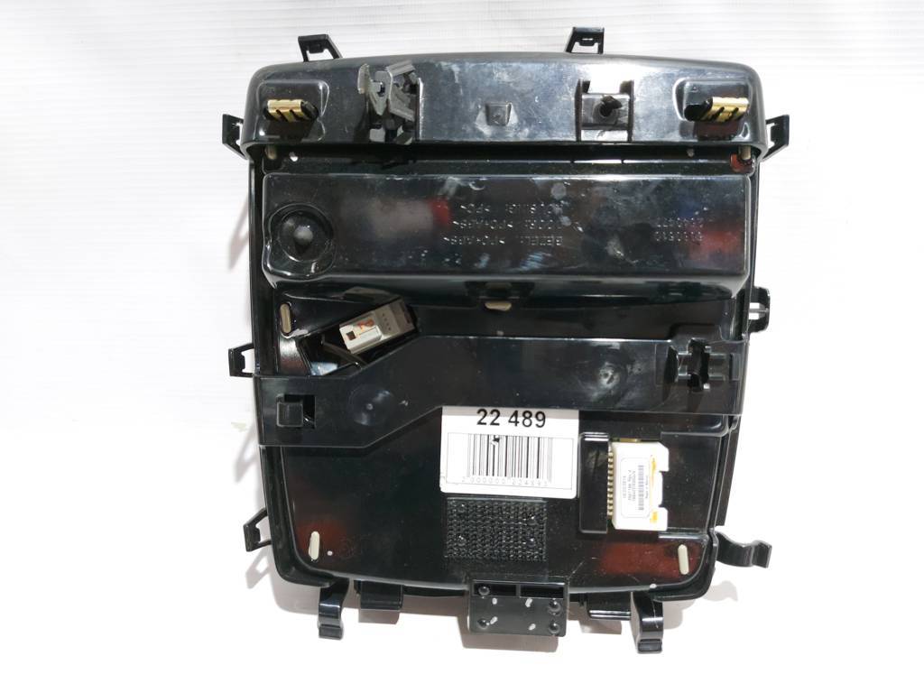 Sienna Світильник стельовий салону Toyota SIENNA 2015-2020 63650-08611-B0 Toyota SIENNA 2 Sienna Світильник стельовий салону Toyota SIENNA 2015-2020 63650-08611-B0 Toyota SIENNA 2