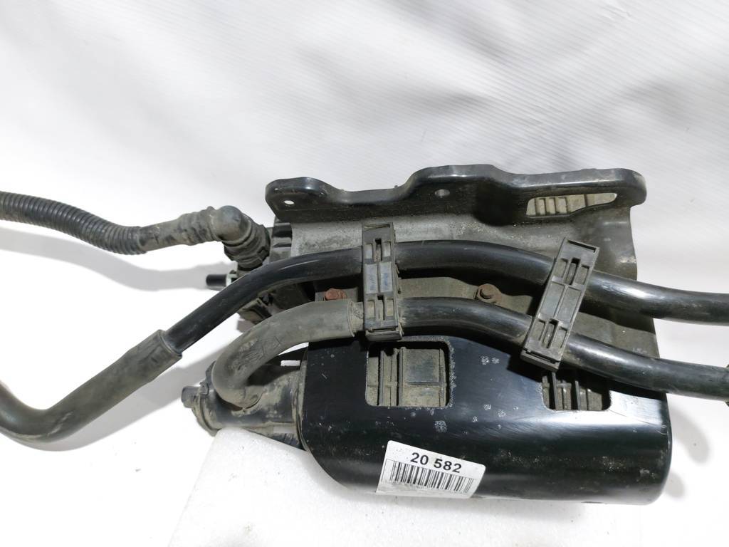 Insight Угольный фильтр рециркуляции паров бензина Honda Insight 2010-2014 17011TM8L01 Honda Insight 13