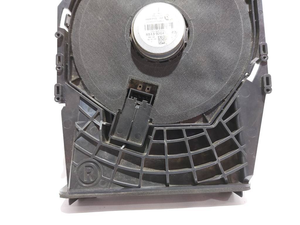 328i xdrive Динамик правый (дырявый) BMW 328i xDrive 2008-2012 65139204786 BMW 328i xDrive 2