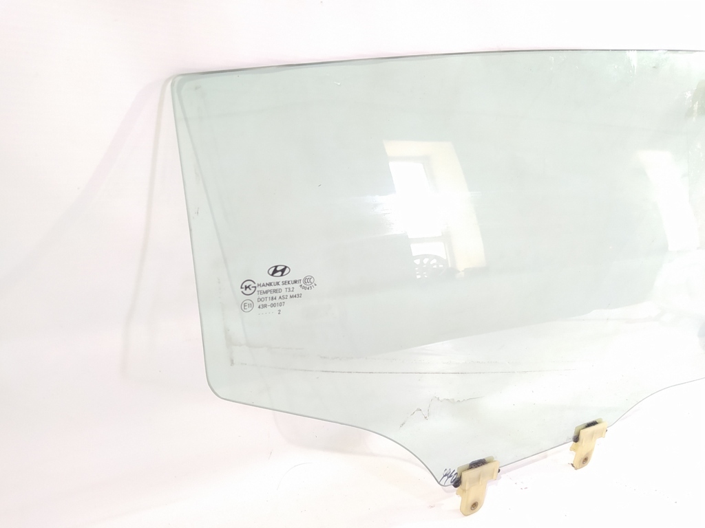 Veloster Скло дверей задньої правої Hyundai Veloster 2012-2017 834212V000 Hyundai Veloster 8