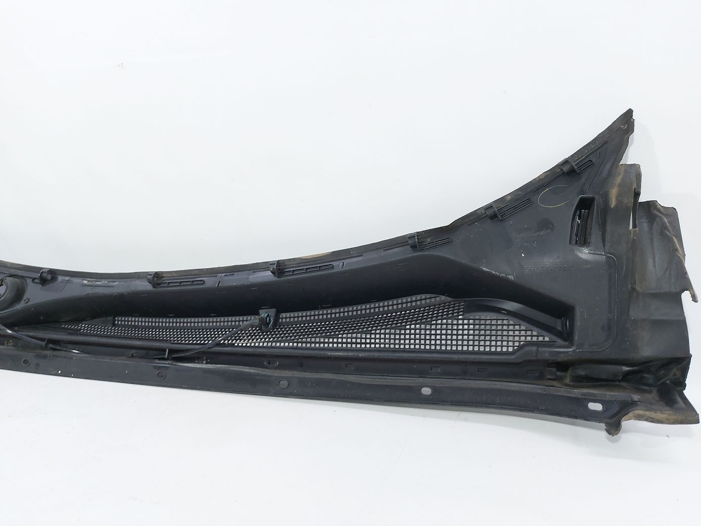 Malibu Повітропровід під лобове скло Chevrolet Malibu 2016-2021 84112874 Chevrolet Malibu 6