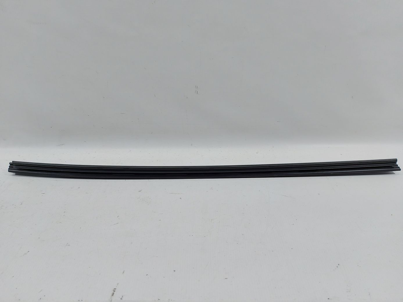 Scion xb. Уплотнитель резинка стекла двери передней левой внутренняя Toyota Scion XB 2008-2015 6817212280 Toyota Scion XB