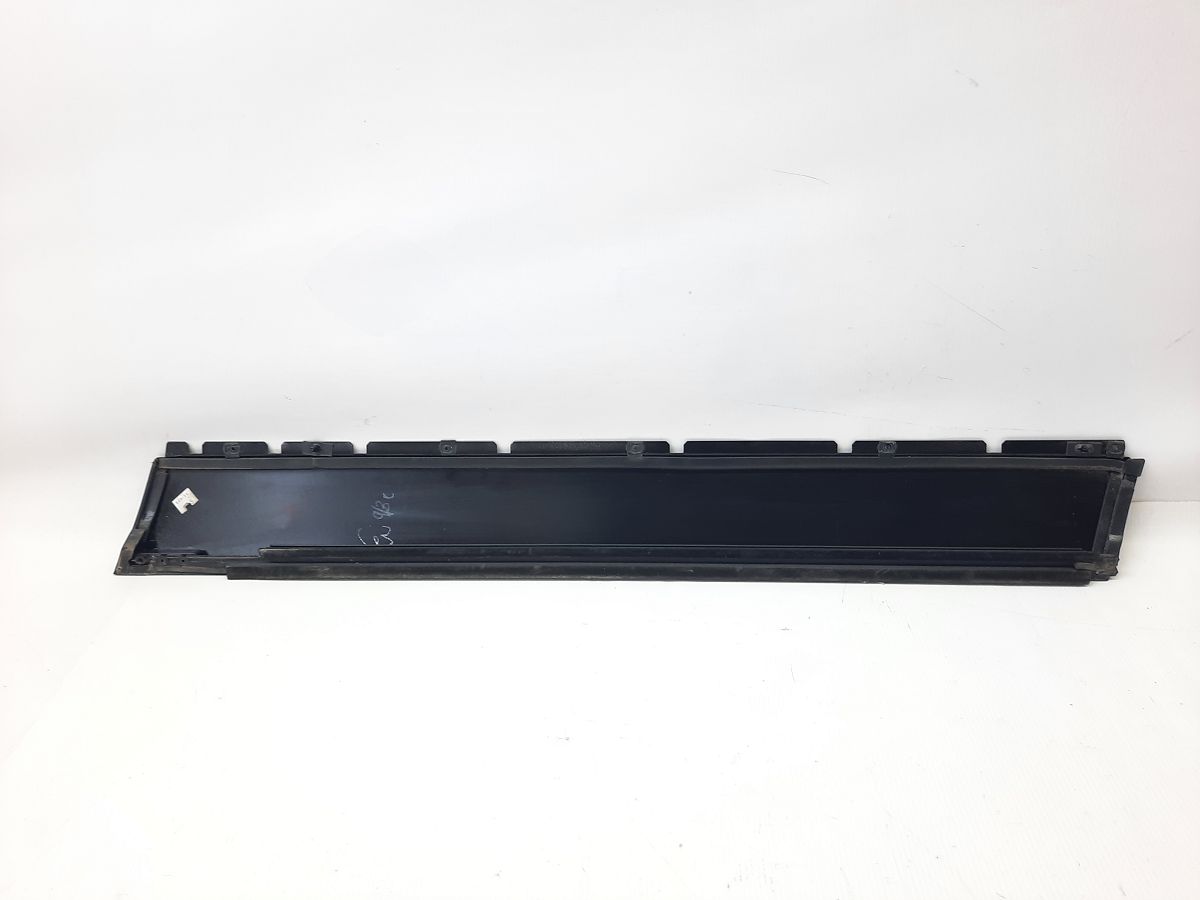 Volt Молдинг двері передньої правої зовнішній верхній Chevrolet Volt 2011-2015 22884396 Chevrolet Volt 4