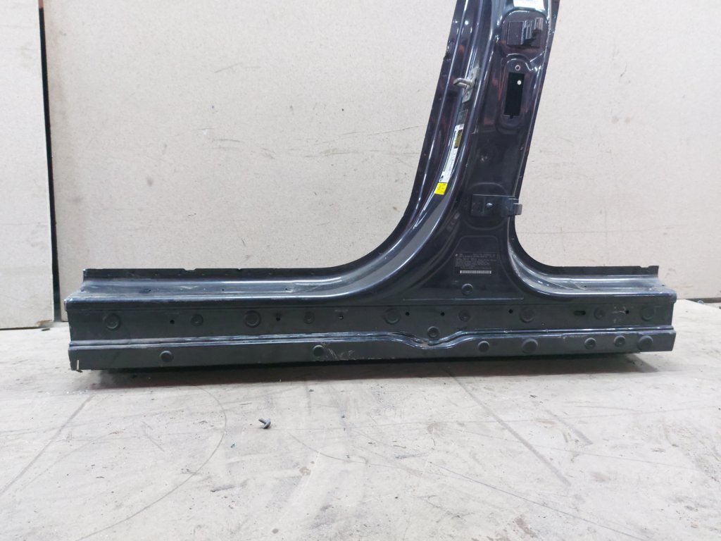 7 series Центральна стійка ліва (метал) BMW 7 2012 41217218593 BMW 7 3