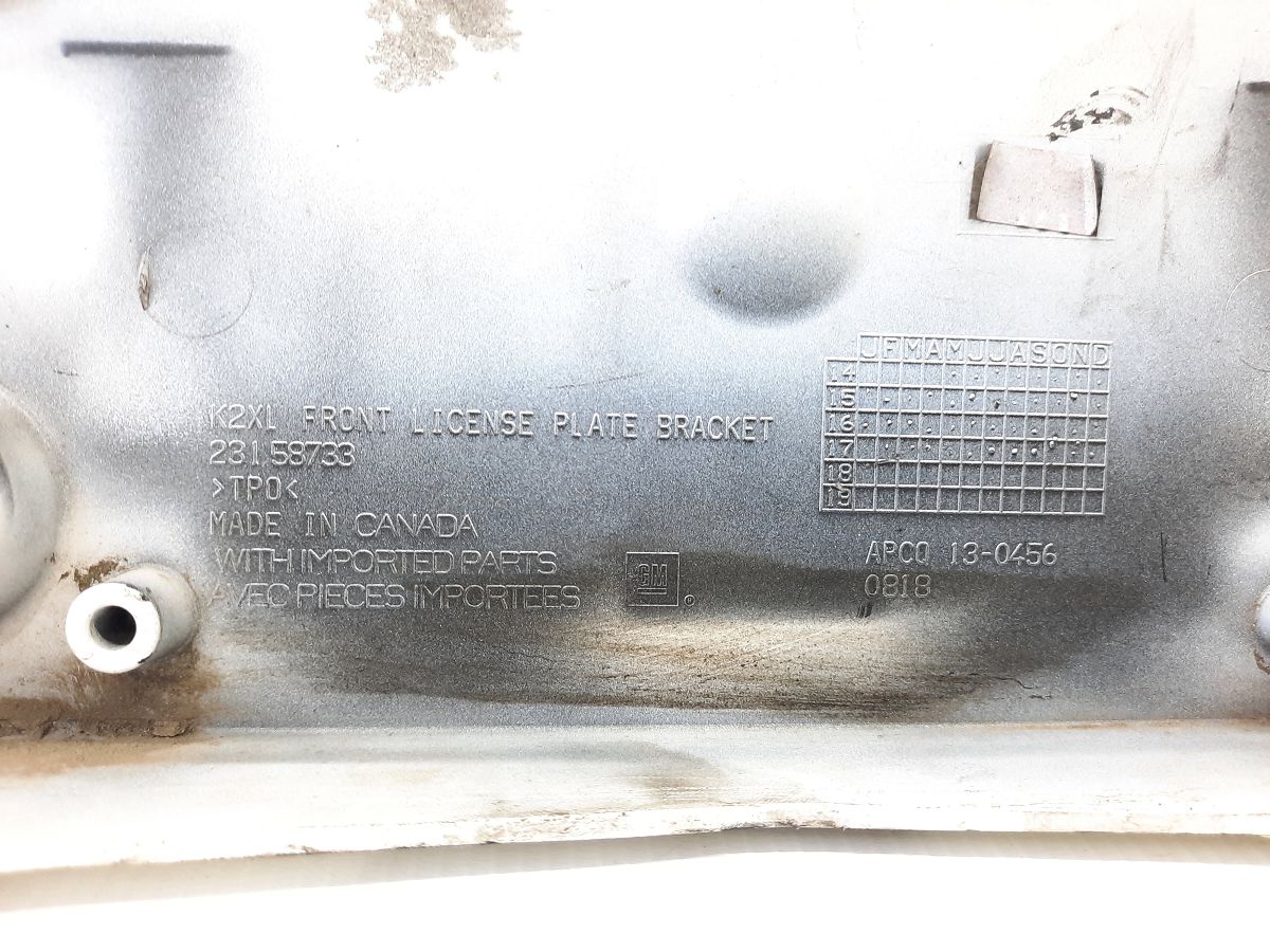 Escalade Рама під номер бампера переднього Cadillac Escalade 2017-2020 23158734 Cadillac Escalade 4 Escalade Рама під номер бампера переднього Cadillac Escalade 2017-2020 23158734 Cadillac Escalade 4