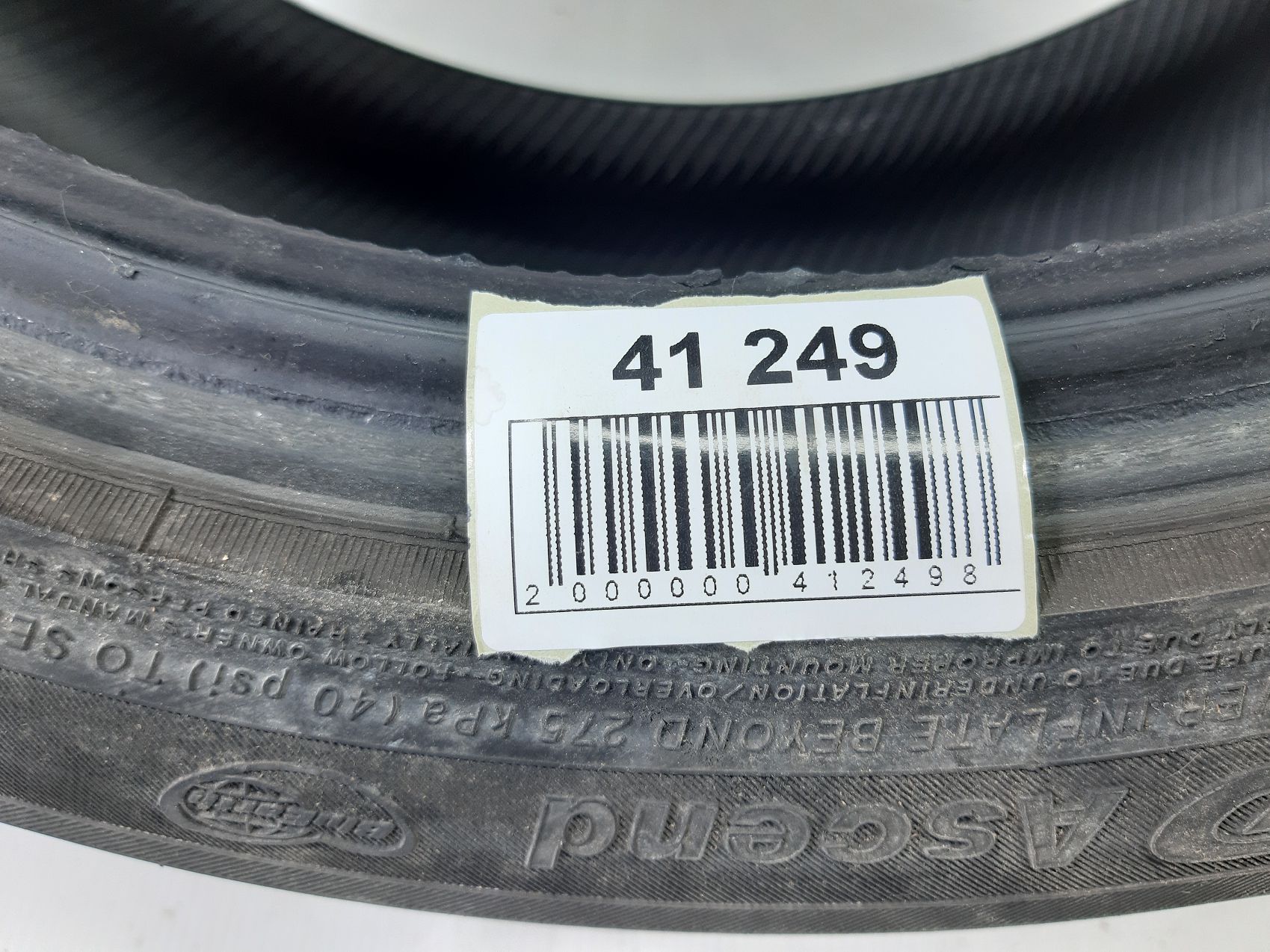  Гума YOKOHAMA AVID Ascend P215/50R17 93V M+S 9