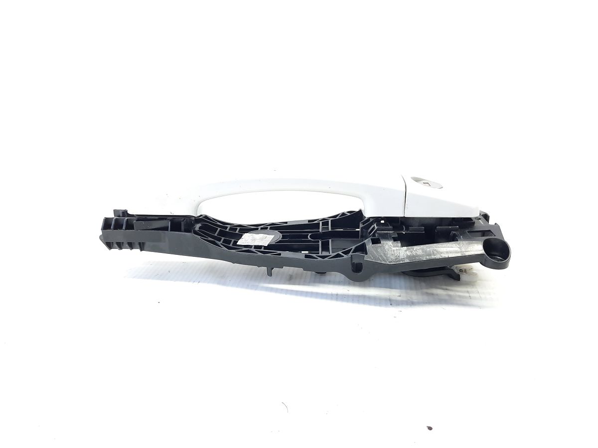 Malibu Ручка дверей передньої лівої зовнішня Chevrolet Malibu 2013-2016 92233089 Chevrolet Malibu 2