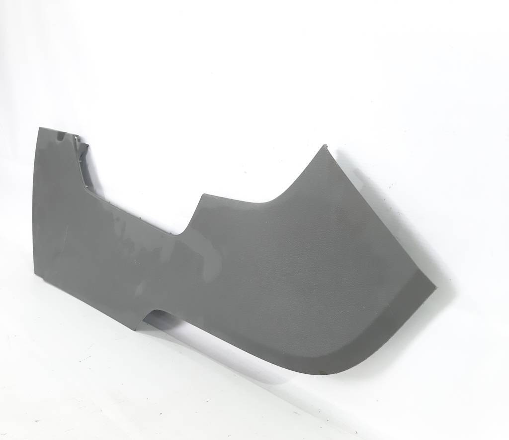 Malibu Накладка центральной консоли правая Chevrolet Malibu 2014-2016 23218924 Chevrolet Malibu 3