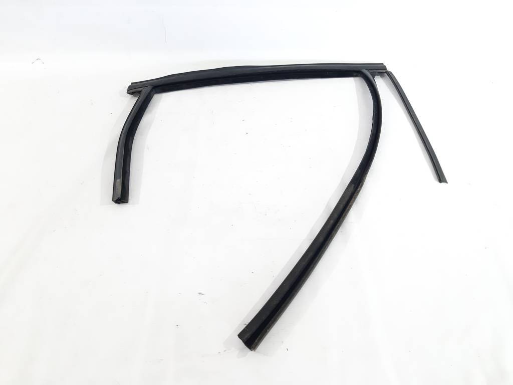 Escape Ущільнювач скла дверей задньої правої Ford Escape 2013-2019 CJ5Z7825766A Ford Escape 8