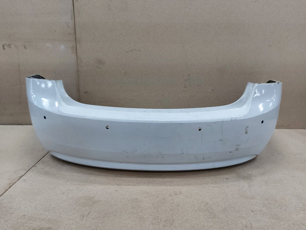Impala. Бампер задній Chevrolet Impala 2014-2015 23119747 Chevrolet Impala